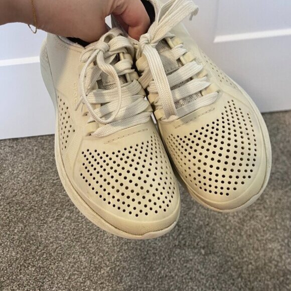 Crocs Literide Pacer Tennis Shoes Off White Sneakers Kids Size 3 - 3.5 - Picture 3 of 6